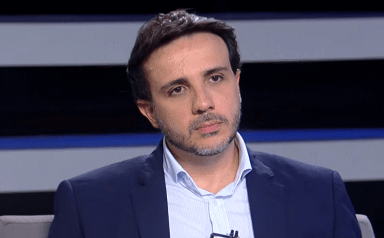 Renan Santos denuncia risco de interferência dos EUA nas eleições brasileiras
