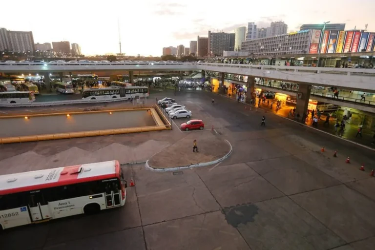 Empresas de ônibus do DF repudiam greve dos rodoviários marcada para segunda