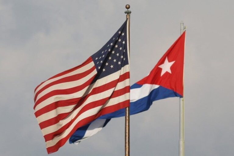 EUA não descartam ação militar em Cuba, diz porta-voz do Estado