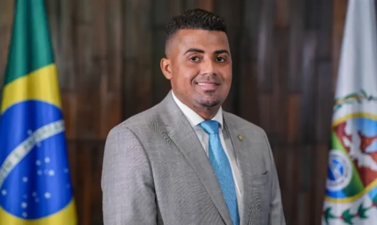 Ex-deputado do Rio vira réu por suspeita de ligação com Comando Vermelho