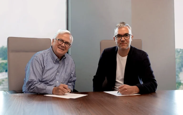 TWR e K-LOVE anunciam parceria para expandir rádio cristã a 190 países
