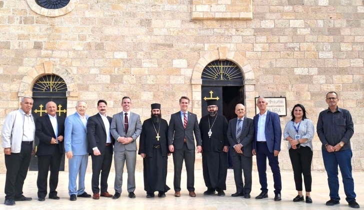 Delegação dos EUA visita Jordânia para avaliar liberdade religiosa de evangélicos