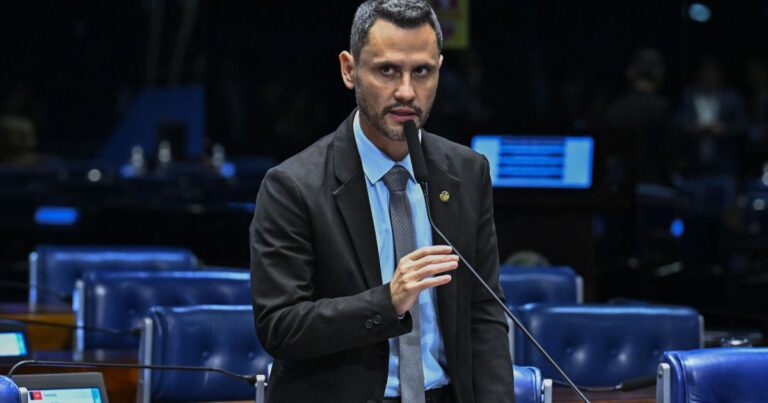 Cleitinho Azevedo concorre ao governo de Minas Gerais com número 10