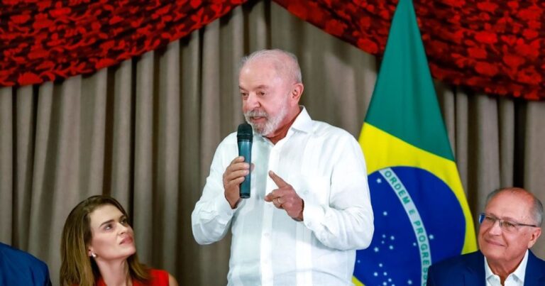 Lula avalia criar supersecretaria para acelerar reforma do Judiciário
