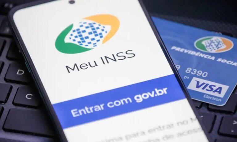 Justiça Federal libera R$ 2,93 bi para aposentados em ações contra INSS