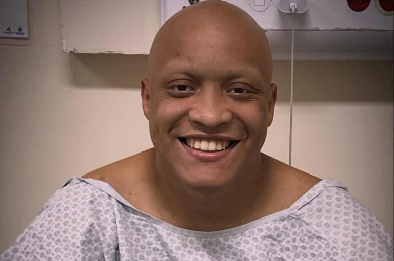 Cantor gospel Jonatha Calixto retoma quimioterapia contra câncer em estágio 4