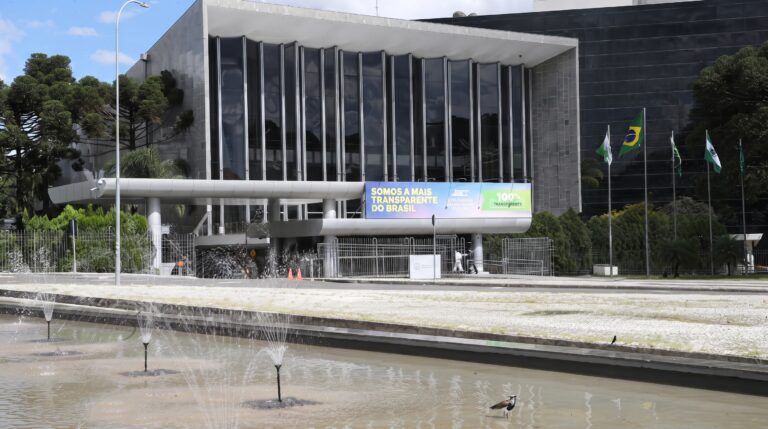 Alep renova 42,59% de composição com quatro ex-prefeitos entre novos deputados