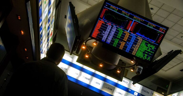 Ibovespa bate recorde histórico com pesquisas eleitorais e ignora inflação