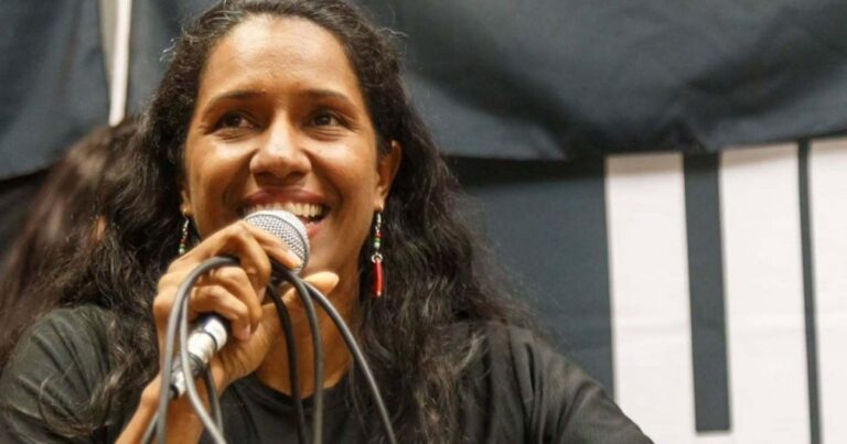 Indira Xavier concorre com número 80 ao governo de Minas Gerais