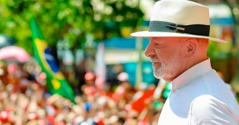Lula anuncia envio da PEC da Tarifa Zero ao Congresso para quarta-feira