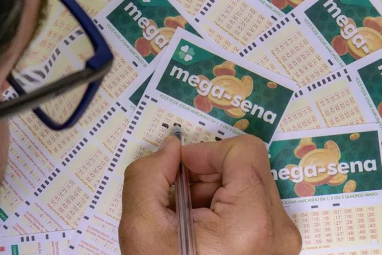 Mega-Sena sorteia prêmio de R$ 112 milhões neste domingo