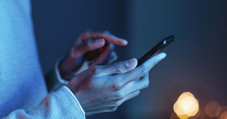 Plataformas de apostas driblam proibição e seguem atuando no Brasil com domínios internacionais
