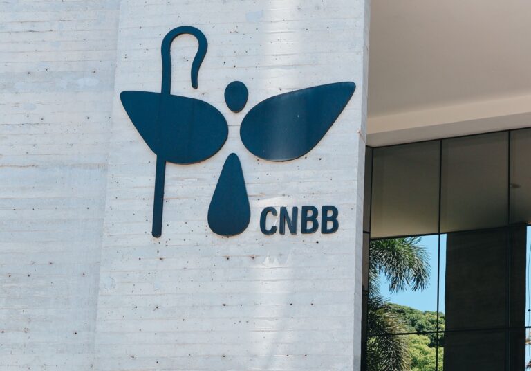 CNBB parabeniza Lula e Alckmin e cobra pacificação do país