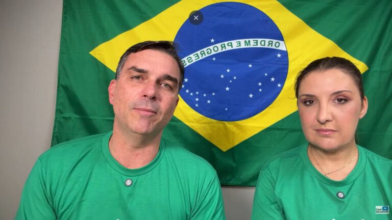 Flávio Bolsonaro propõe reforma orçamentária como novo teto de gastos