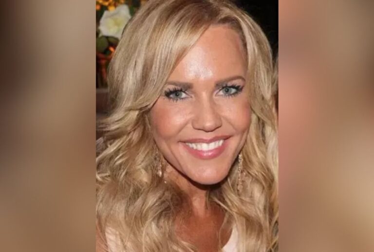 Ex-apresentadora condenada à prisão perpétua por matar a mãe com facadas