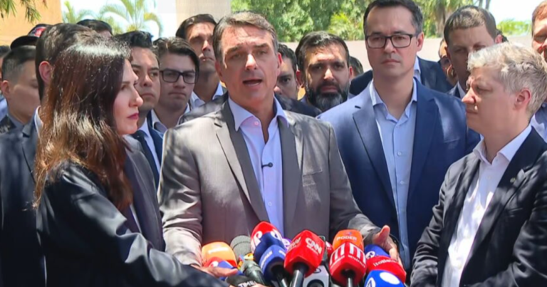 Flávio Bolsonaro diz que fim das bets deve ser debatido fora do período eleitoral