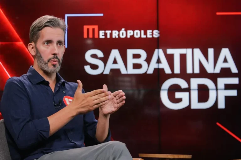 Grass diz estar aberto a apoio de Arruda, mas nega negociação de cargos