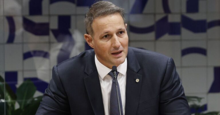 Guilherme Derrite se torna senador mais votado da história do Brasil
