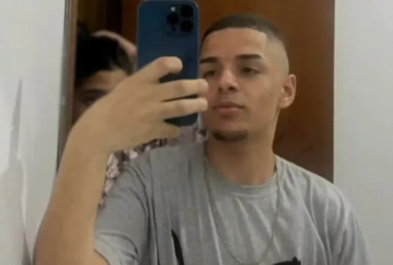 Polícia Militar mata jovem de 20 anos confundindo celular com arma em São Paulo