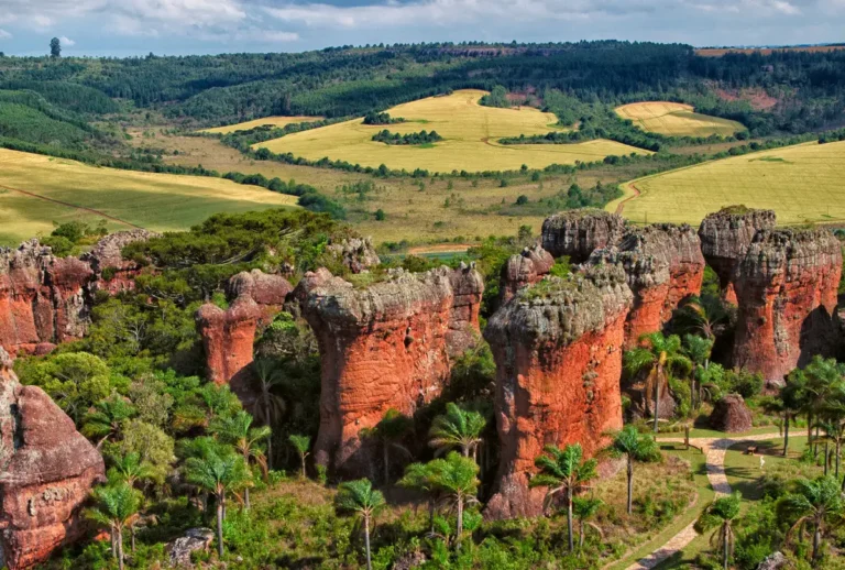 Paraná abre 29 parques com promoção para feriado de 12 de outubro