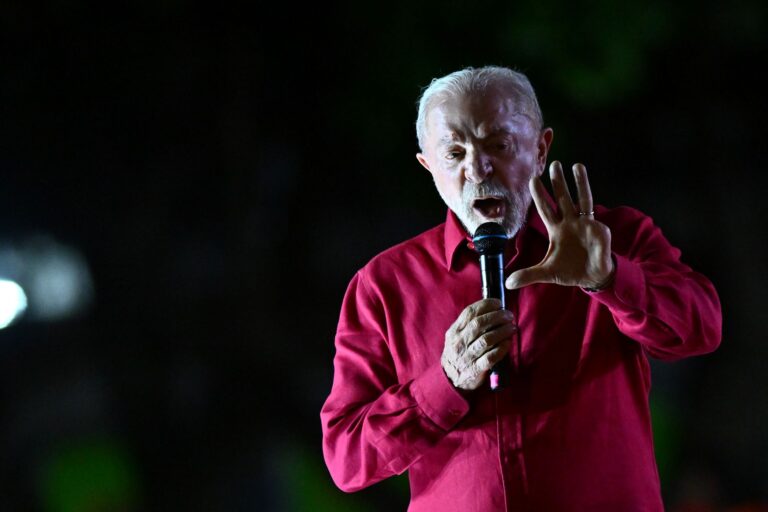 Lula exige que Meta se enquadre nos bons costumes e defende regulação