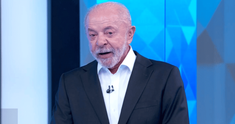 Lula prioriza legado e ataca Flávio em debate na Globo