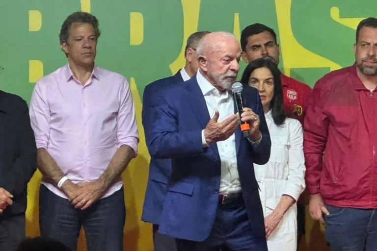 Campanha de Lula admite erros em discurso após derrota no primeiro turno