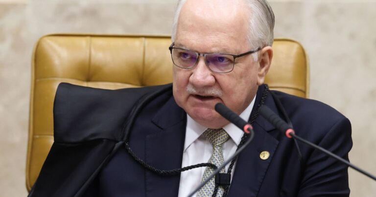 Fachin faz revisão de 104 procedimentos antes de arquivar inquérito de fake news