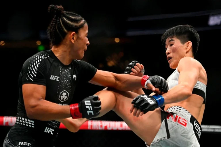 Natália Silva vence Wang Cong e conquista cinturão peso mosca do UFC