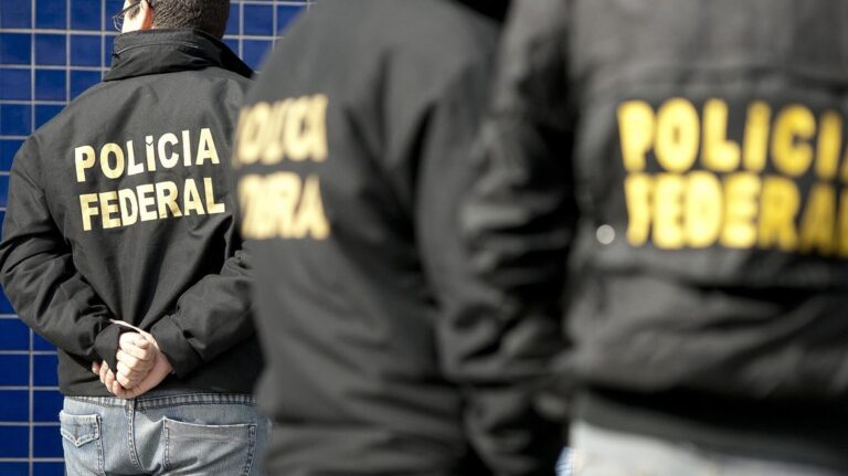 Polícia Federal prende 4 suspeitos de crimes eleitorais no segundo turno