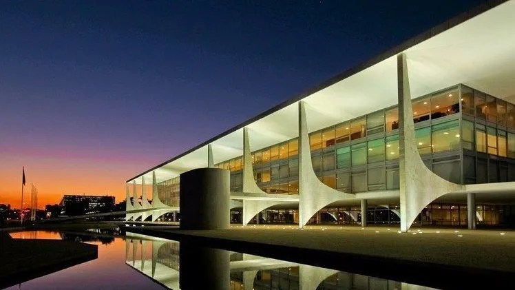 UBS aponta três testes fiscais para estabilizar confiança do mercado no Brasil