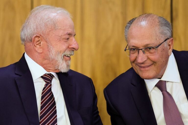 Alckmin reúne prefeitos de São Paulo para ampliar apoio a Lula no segundo turno