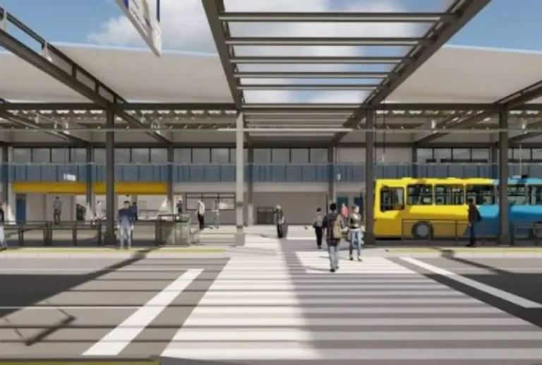 Terminal de Araucária recebe R$ 26 milhões em reforma com ar-condicionado e elevador