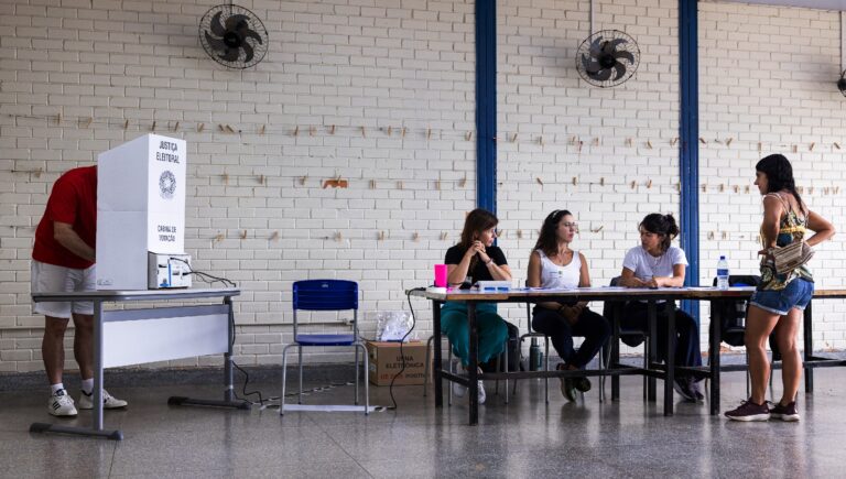 Tocantins e Rio Grande do Norte têm disputas apertadas para governador no segundo turno
