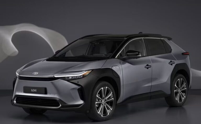 Toyota reduz preço do bZ4X em até R$ 70 mil para reagir aos chineses