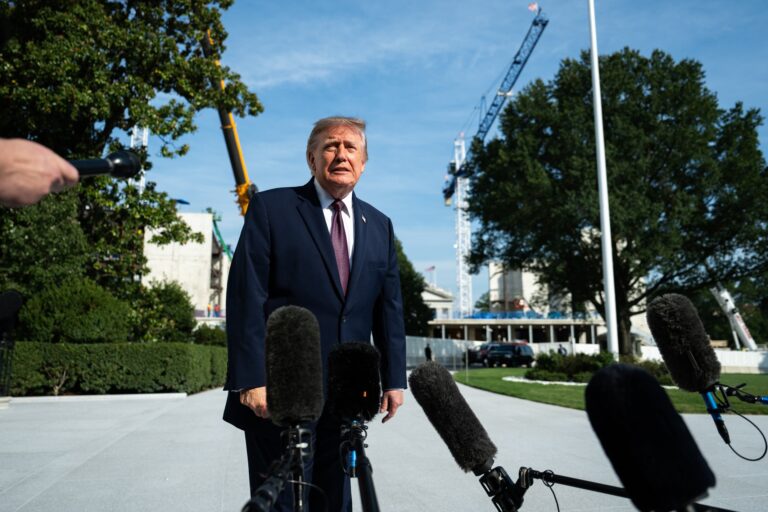 Trump nomeia comentarista conservadora Katie Zacharia como porta-voz da Casa Branca