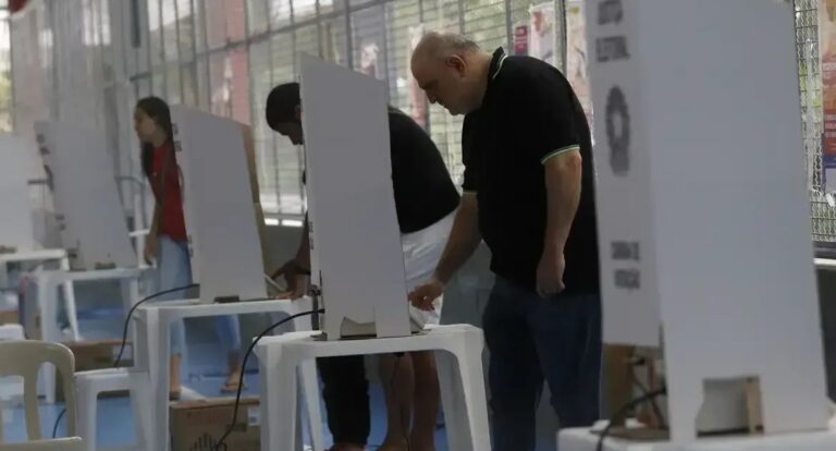 TSE registra 158,7 milhões de eleitores aptos para votação em 2026