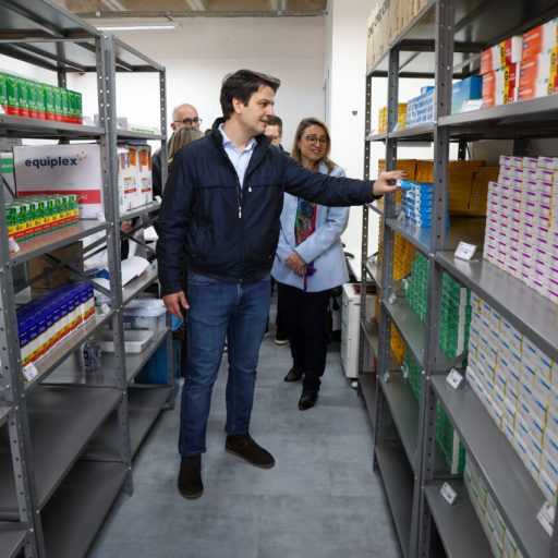 Curitiba inaugura Farmácia Regional com medicamentos especializados na CIC