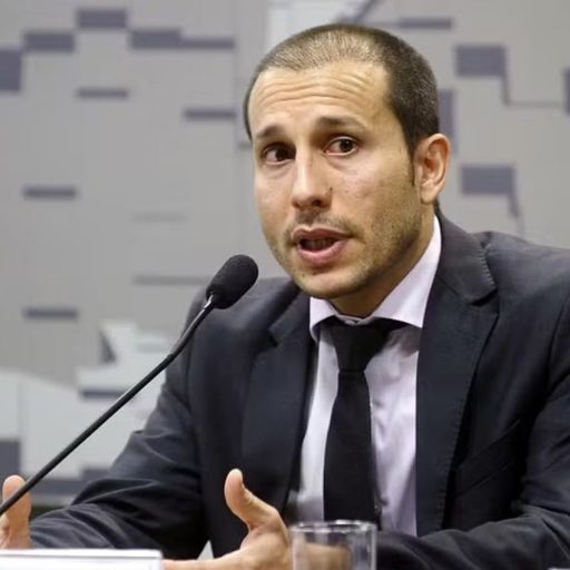William Murad assume comando interino da Polícia Federal