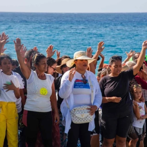 Igreja Metodista batiza mais de 300 pessoas em evento histórico em Cuba