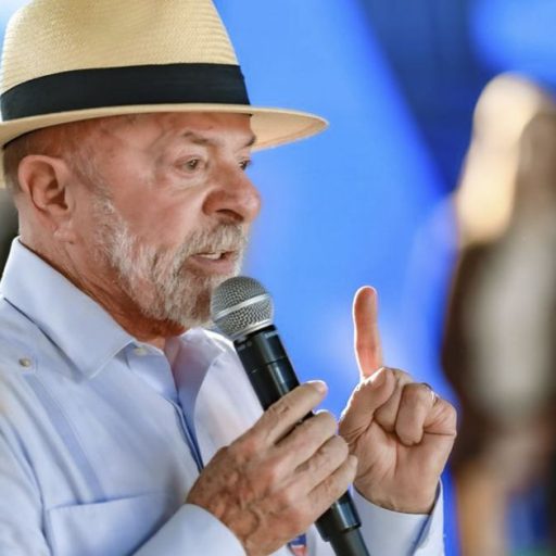 Lula defende reajuste anual do salário mínimo para não penalizar pobres