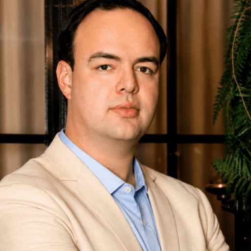 Luiz França se lança candidato ao governo do Paraná pelo Partido Missão