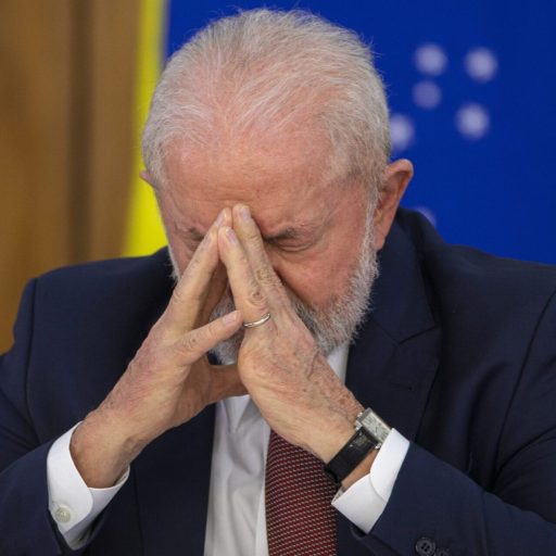 Lula reafirma veto ao uso de templos para atos políticos em reunião com evangélicos