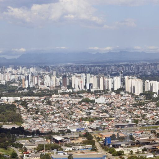 Estudo aponta Curitiba como cidade onde mais se reclama no Brasil
