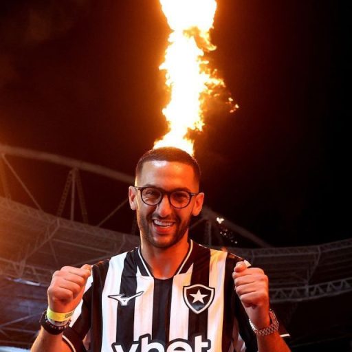 Botafogo anuncia contratação do meia marroquino Hakim Ziyech