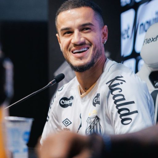 Santos anuncia contratação de Philippe Coutinho