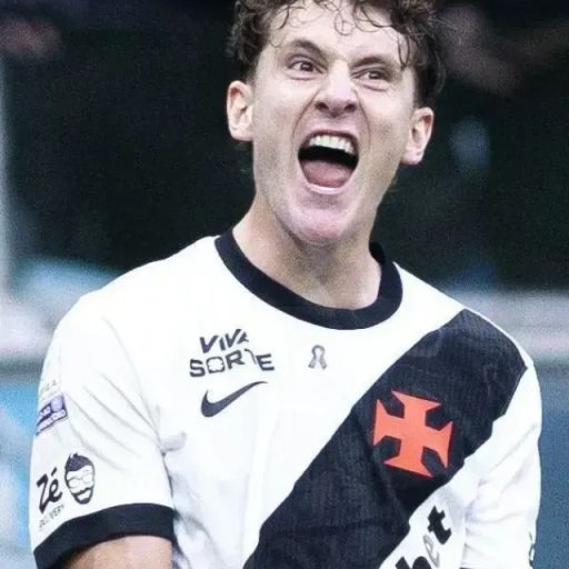 Vasco vence na Arena do Grêmio e quebra tabu de 20 anos