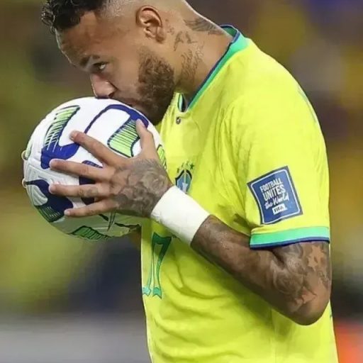 Ancelotti projeta Seleção Brasileira em nova fase após saída de Neymar