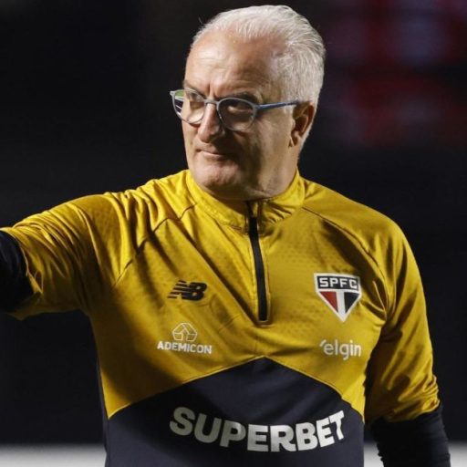São Paulo cai nas quartas de final da Libertadores após empate com Boca