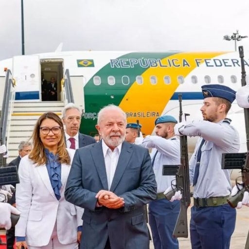 Lula visita 16 cidades em um mês durante campanha eleitoral